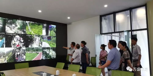 專業(yè)調(diào)研推動(dòng)全域旅游發(fā)展——新華社中經(jīng)社戰(zhàn)略咨詢中心副總監(jiān)鐘沈軍一行考察萬盛旅游業(yè)